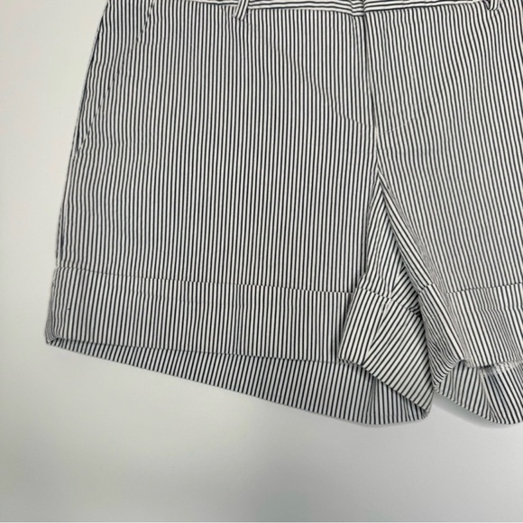 CYNTHIA STEFFE Seersucker Striped Cuffed Shorts 4” Cotton Blend Blue and White - Picture 12 of 15